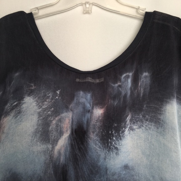 Revolution Shirt Womens XS Horse Graphic Top Short Sleeve Scoop Neck Tee - Picture 2 of 5